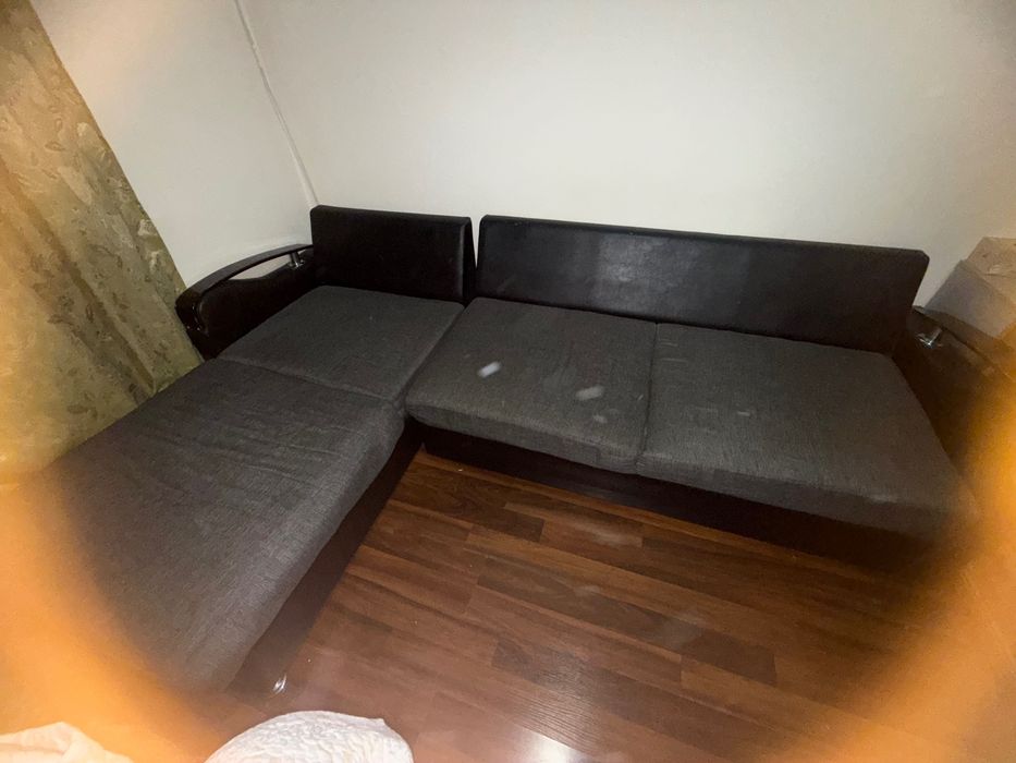 Диван б/у хорошего качества