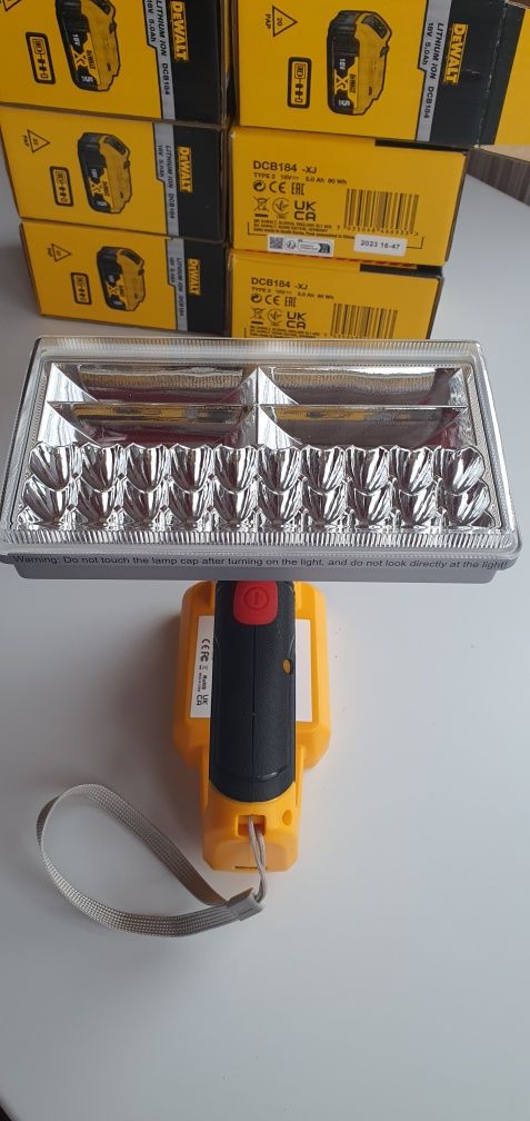 Proiector / lanterna led compatibila Dewalt