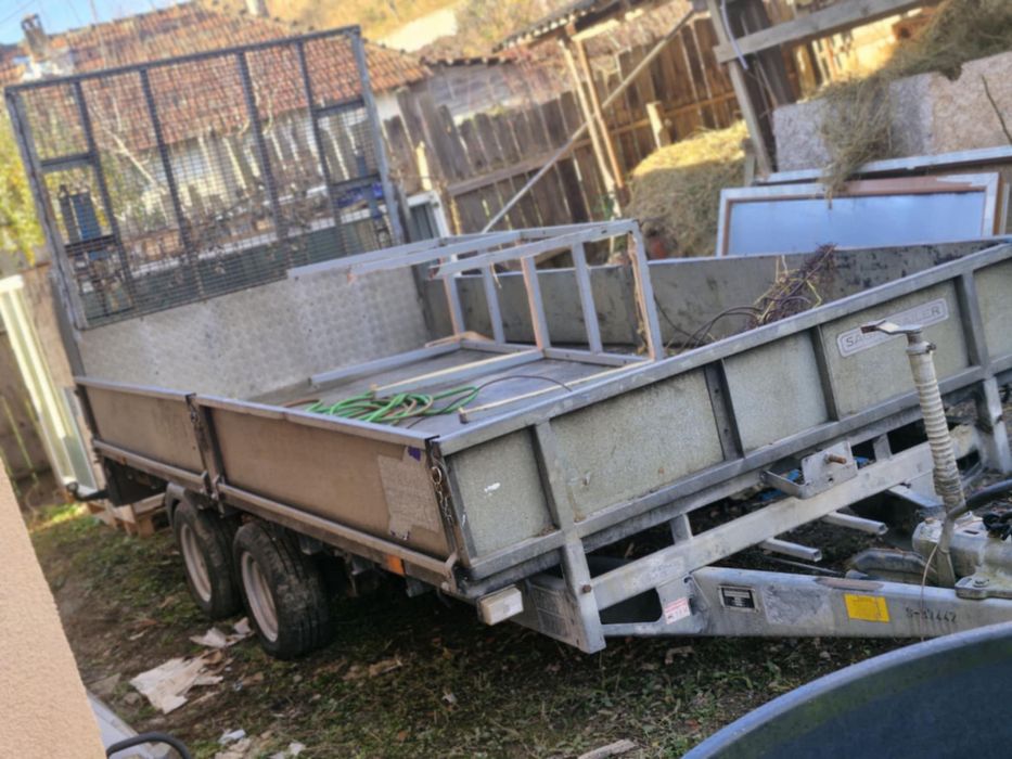 Vand remorca utilaje 3500kg