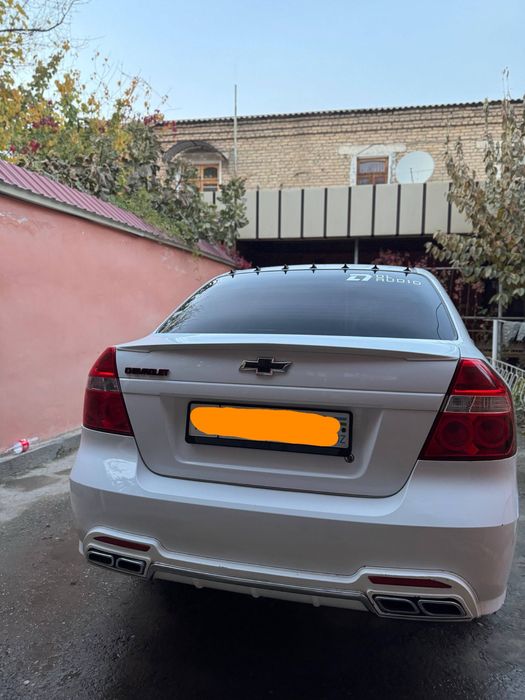 Nexia 3 2017 yil sotiladi srochno holati zor, narcini yana kelishamiz