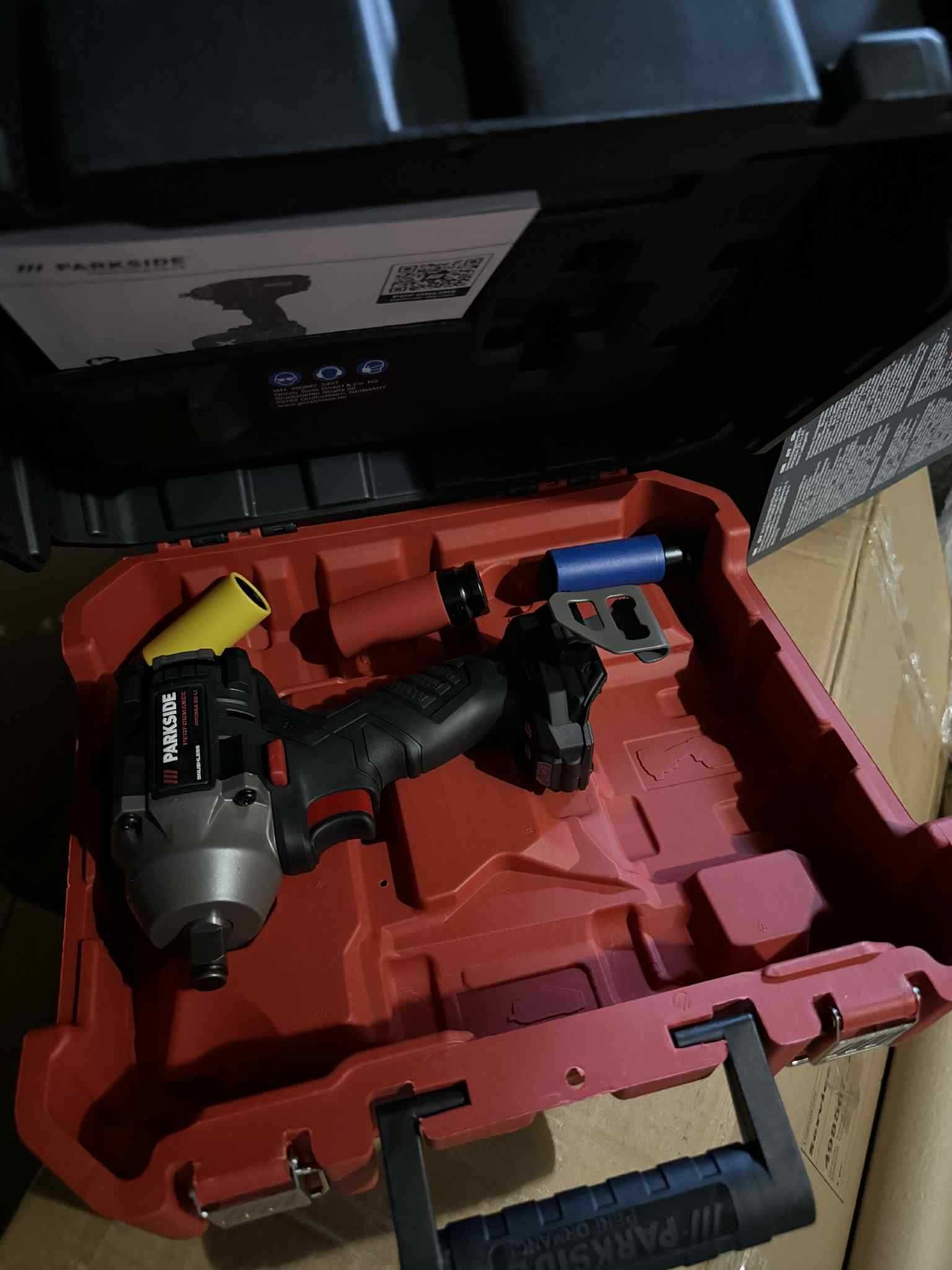 акумулаторен гайковерт Parkside Performance 600nm 20v