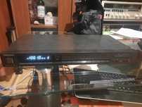 Tuner Technics ST 600 în perfecta stare de funcționare