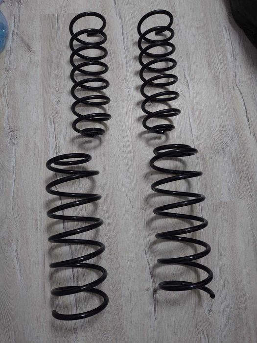 Нови Пружини за Голф 3