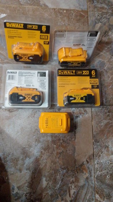 2 baterii Dewalt  6ah