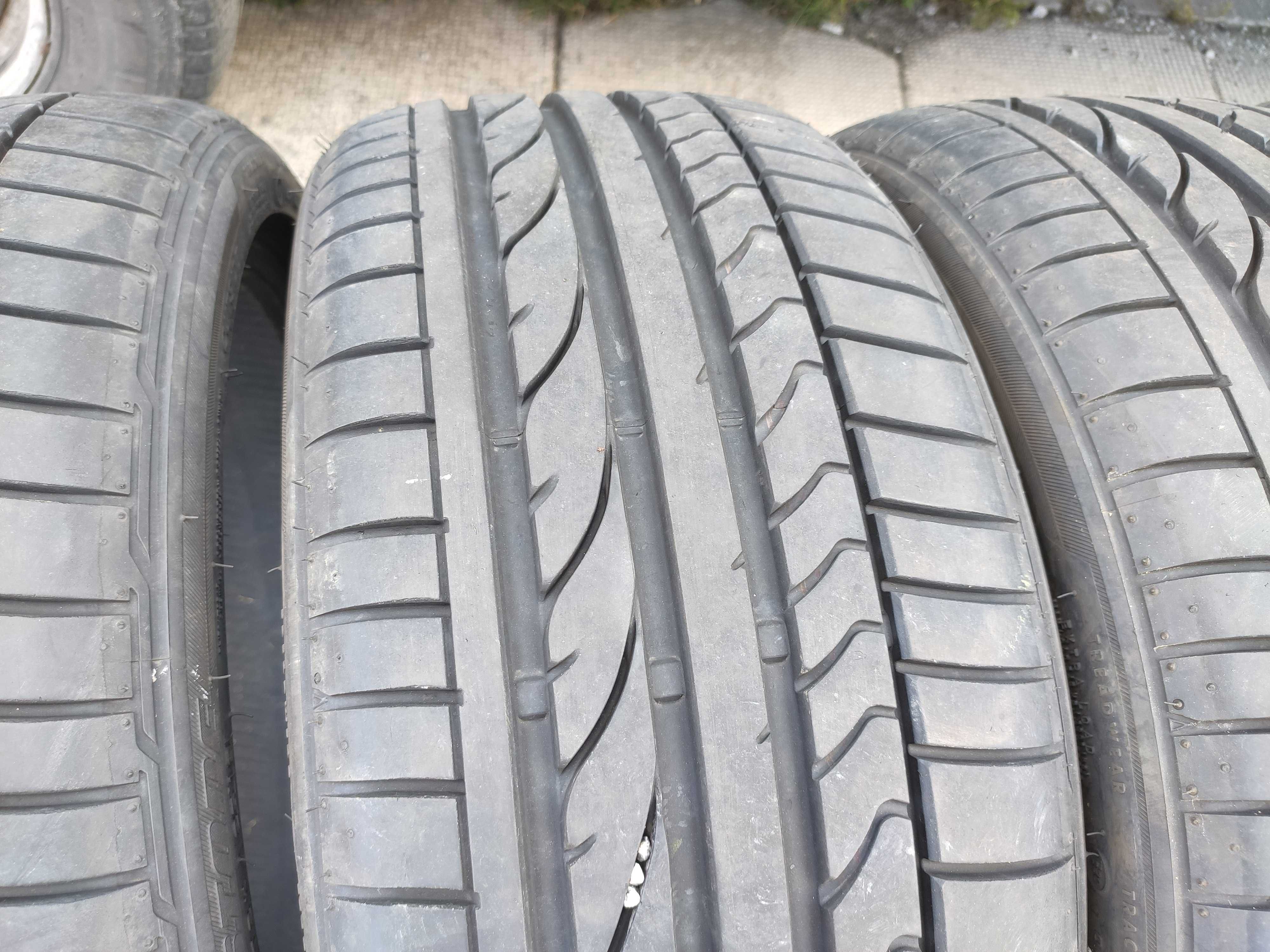 4бр Почти Нови Летни Гуми 215 40 17 - Bridgestone