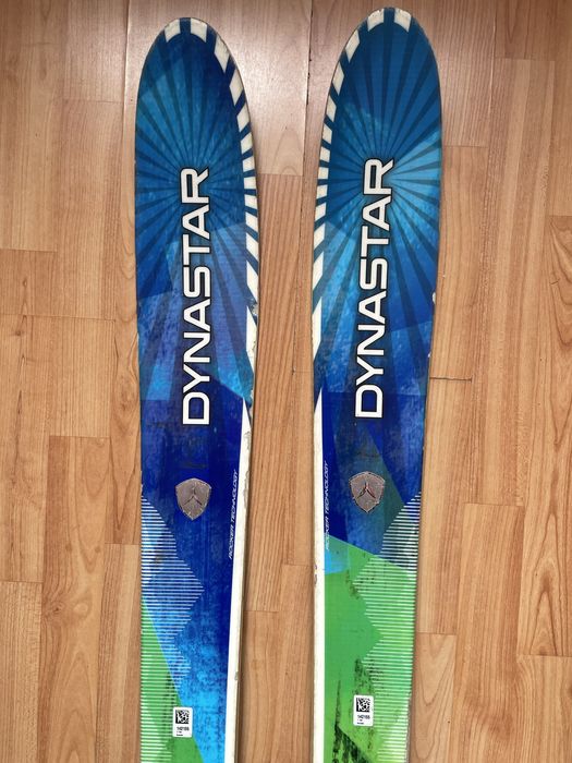 Ski freeride all mountain Dynastar Cham 97 Look Pivot scott atomic