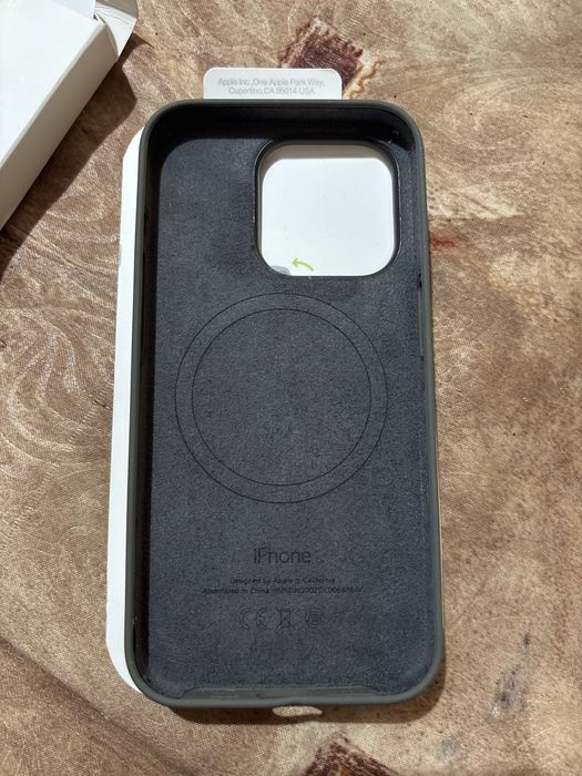Оригинален MagSafe кейс Iphone 15 pro