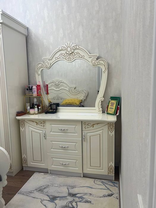 Yunsobod america elchihonasida kvartira sotiladi