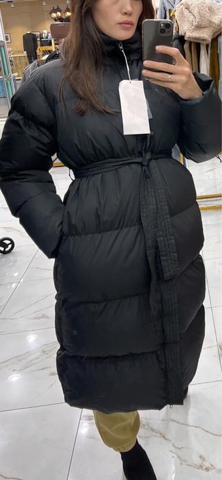 Продам женский зимний пуховик