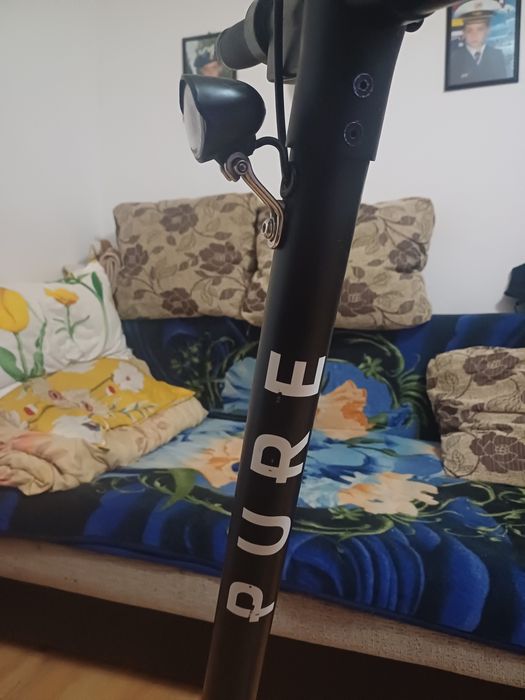 Trotineta electrica Pure