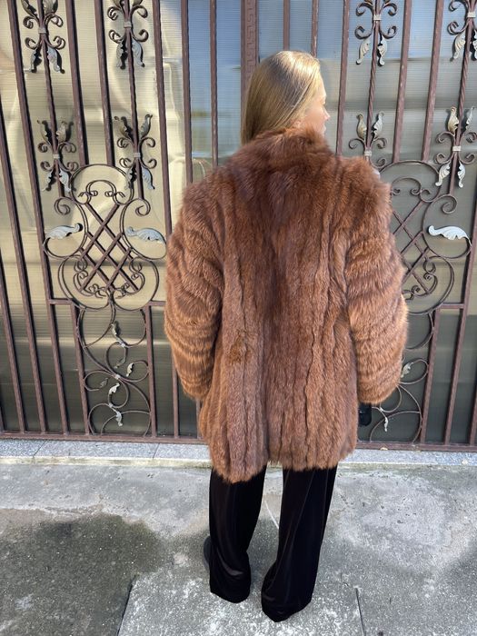 Haina din blana naturala de vulpe roscata