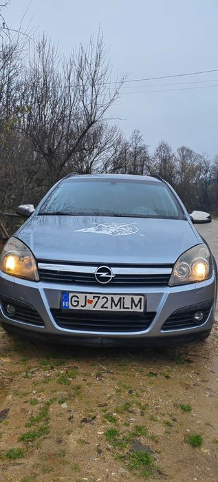 Opel astra h  wagon station
