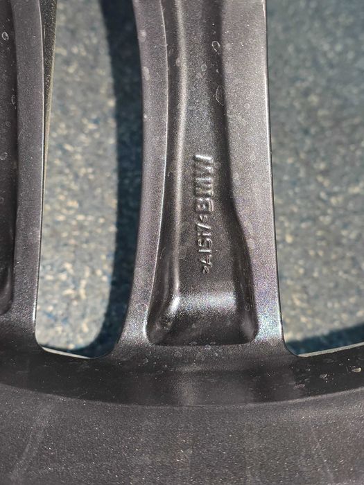 Jante BMW  Seria 7 G11 G12 Anvelope iarna Noi Pirelli 245 45 19