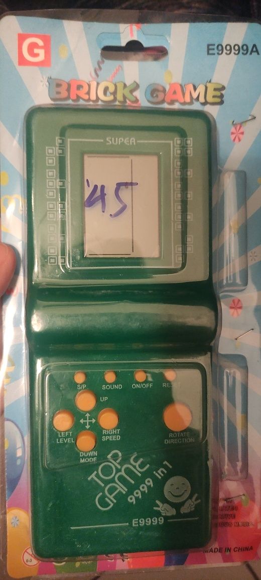 Продам тетрис. Brick game 9999 in 1
