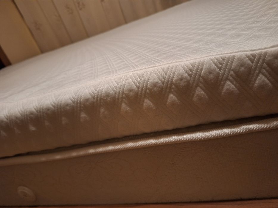 Topper pentru saltea 140x200, spumă cu memorie 40D 7,6 cm