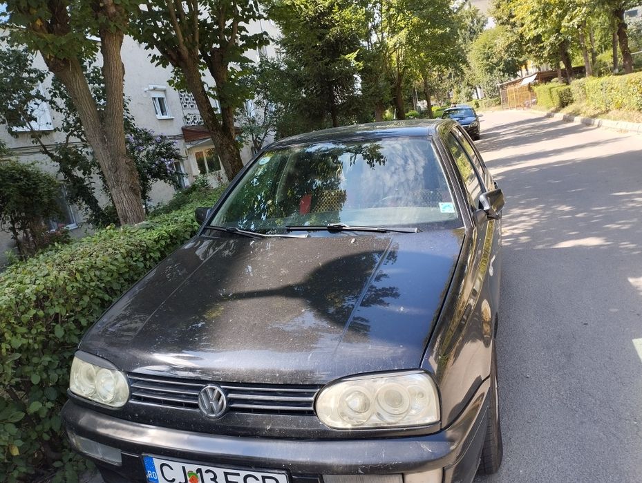 Vând Volkswagen golf 3