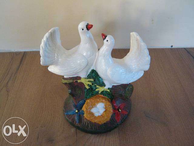 Statueta 2 porumbei din beton–calitate+frumusete