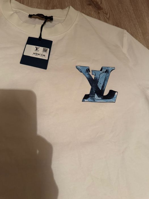 Louis Vuitton-Оригинална чисто нова мъжка тениска Л размер