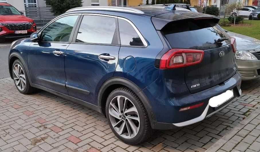 Kia Niro full hybrid, 2017 dotari complete, cititi anuntul.