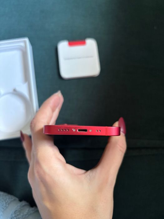iPhone 12 mini, red, 64 GB, отлично състояние