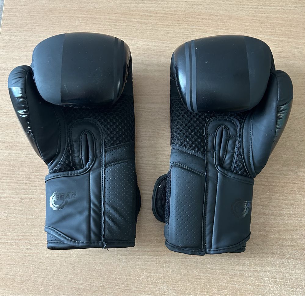 Ръкавици на SZ fighter