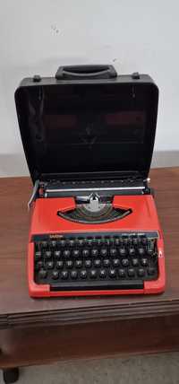 Masina de scris BROTHER DELUXE 220
