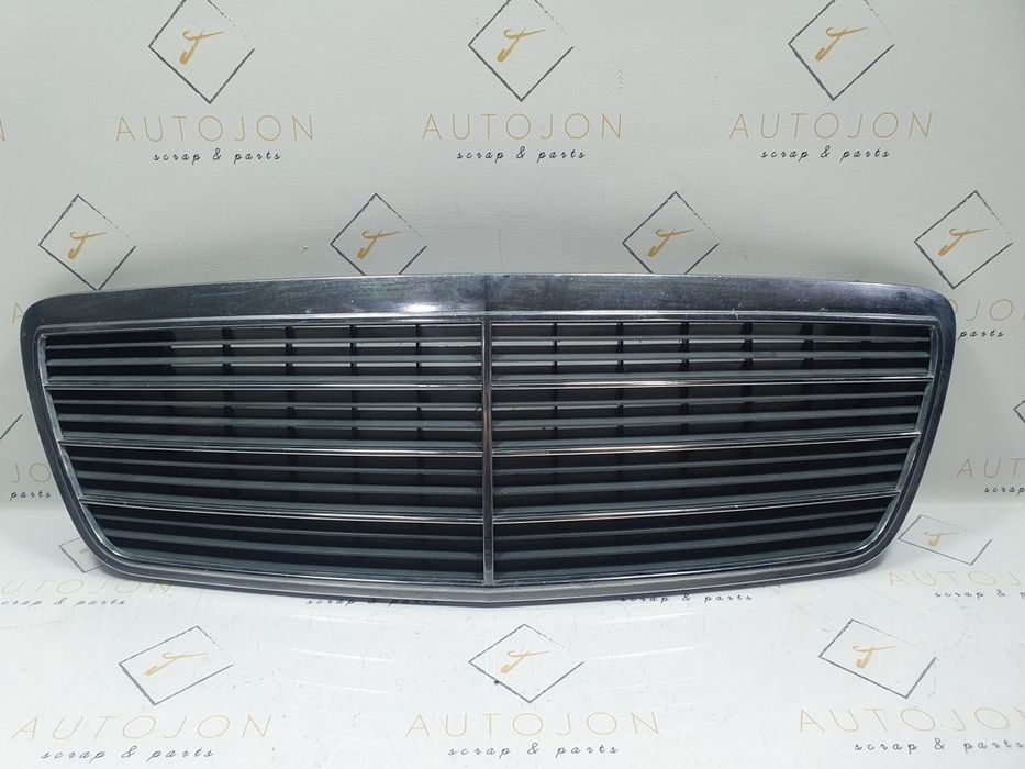 Grila capota motor MERCEDES-BENZ E-CLASS II W210 1995 - 2003 210880058