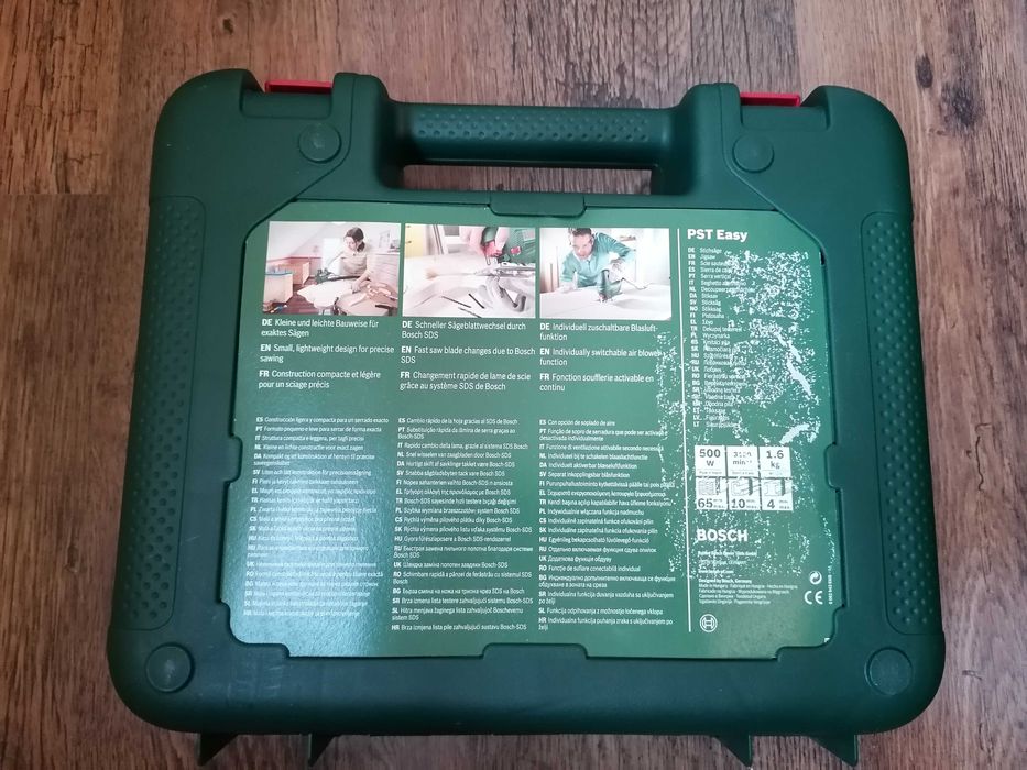 Прободен трион Bosch PST Easy 500 W с куфар