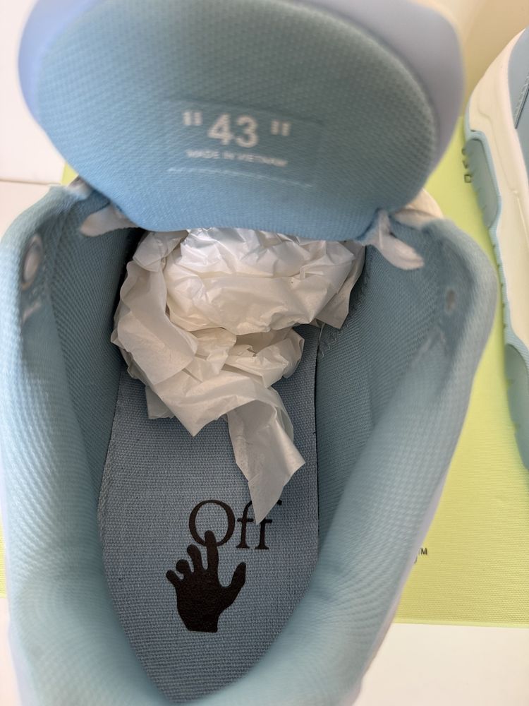 Adidasi Off-White Out Of Office Lace-Up Sneakers white and blue