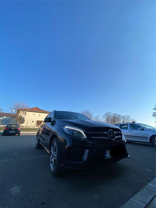 Persoana fizica Mercedes GLE 350d - 9 G-tronic l soft close l