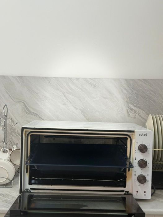 Мини печь в идеальном состоянии