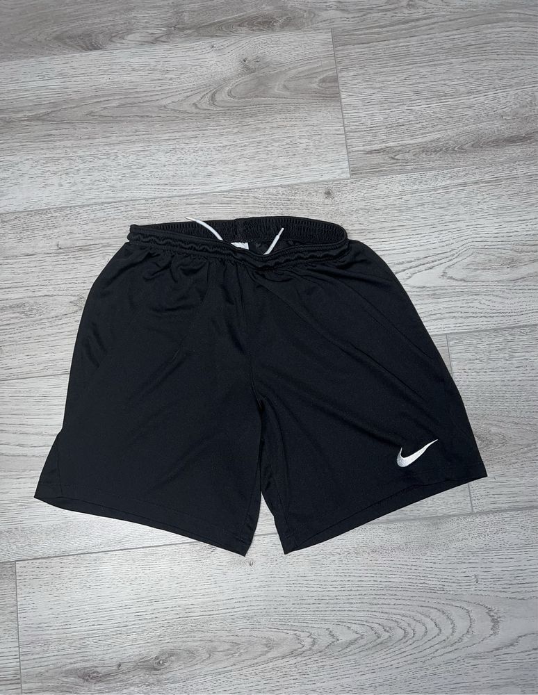 Pantaloni Nike barbati