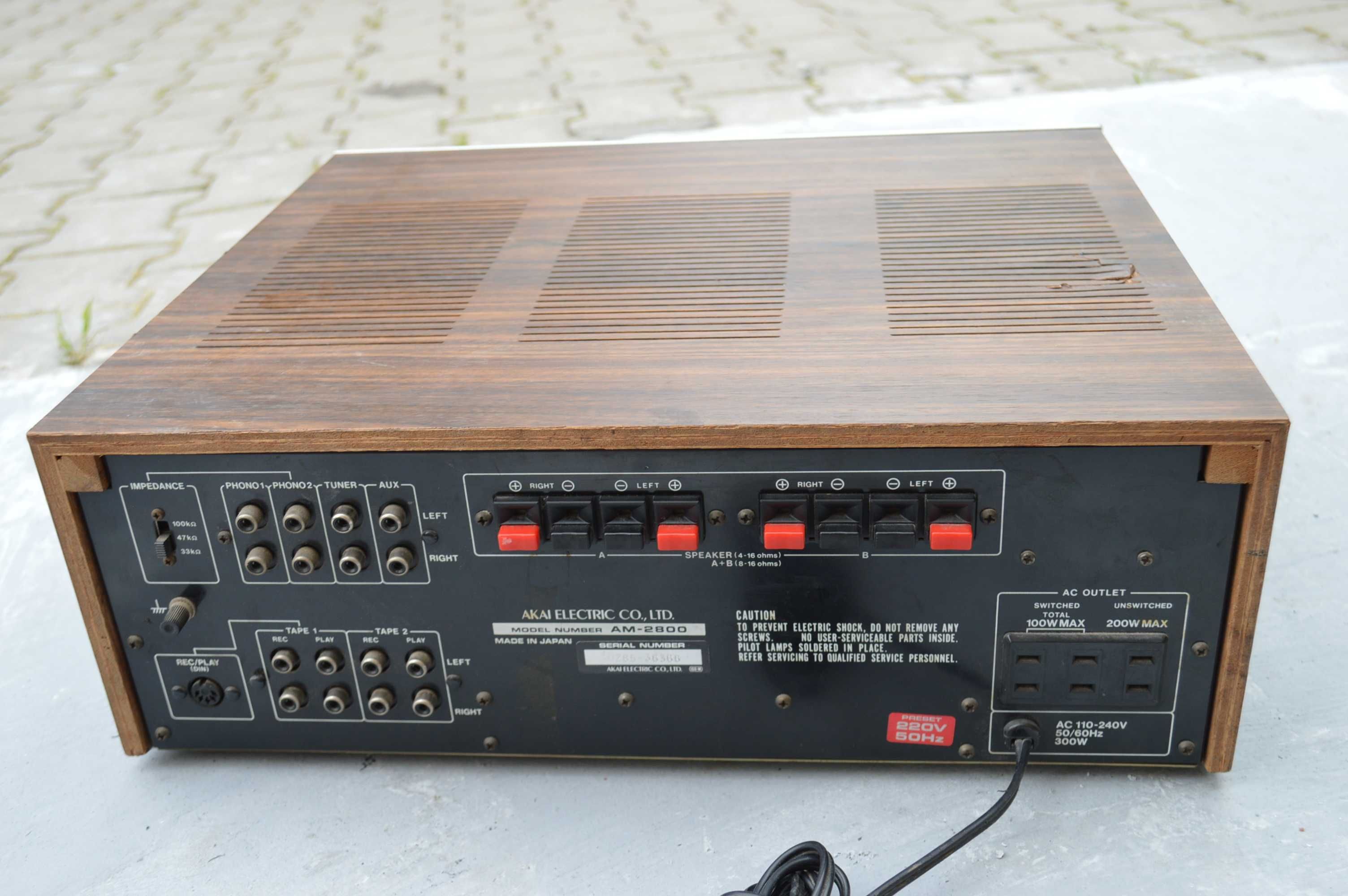 Amplificator Akai AM 2800