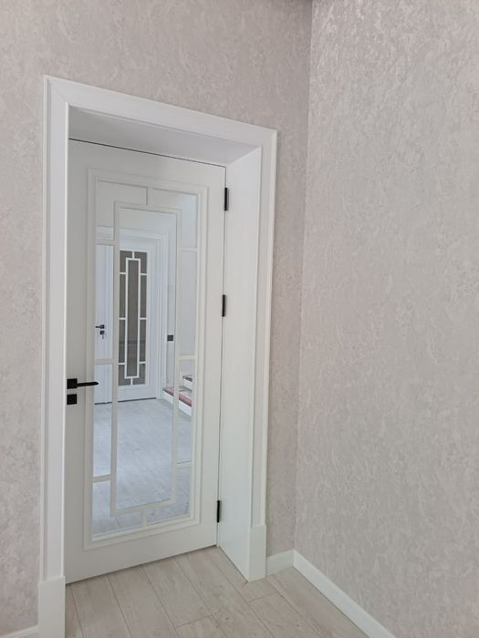 Ustanofak eshik zina plintus tambur