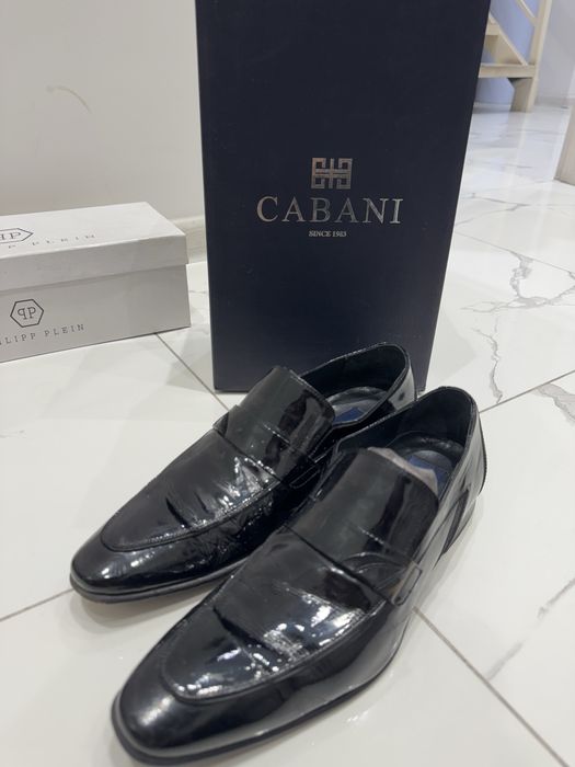 Продается мужская обувь