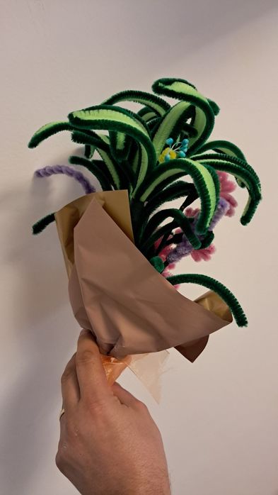 Buchete flori sarma plusata cadou ornament