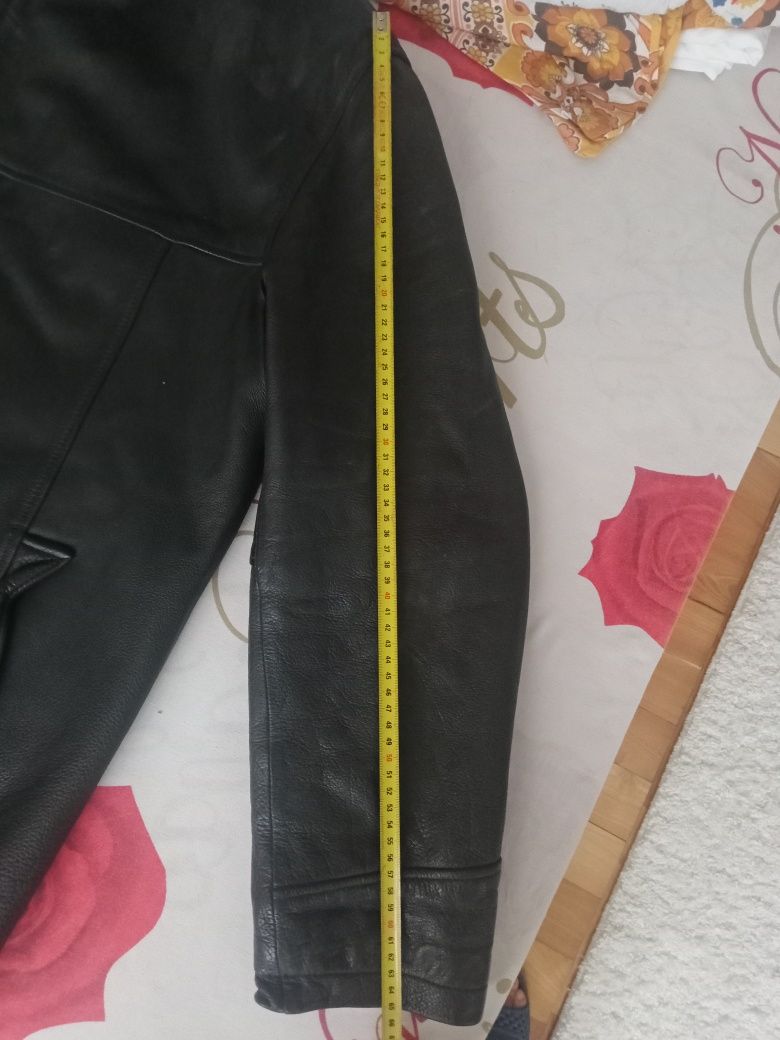 Geci de piele de vaca