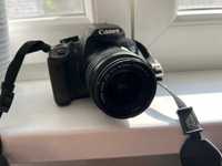 Фотоапарат Canon EOS 650D + обектив EF-S 18-55mm