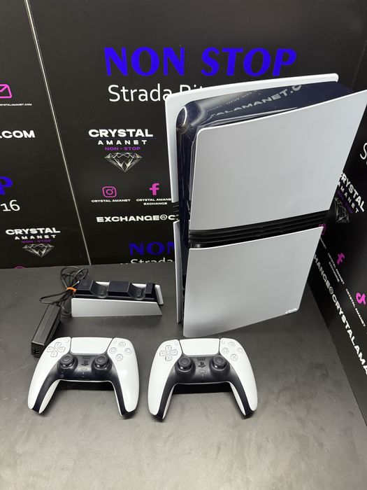 Ps5 Pro + 2 manete + Dock