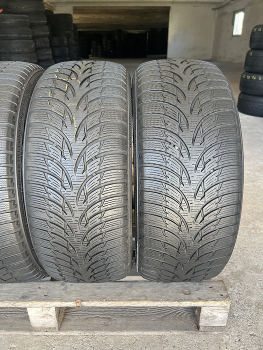4 anvelope iarna 215/55/16 , nokian !