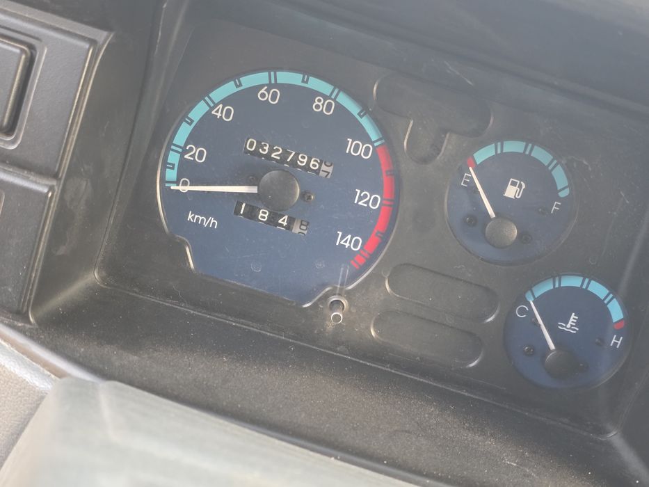 Срочни Дамас 2023 сотилади