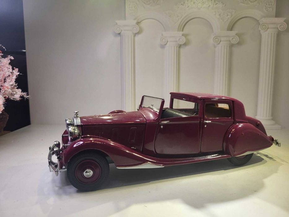 Модели на метални колички мащаб 1/24 лимитирани колекционерски.