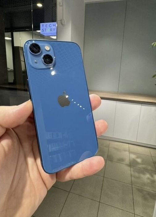 iPhone 13 128Gb с гарантией