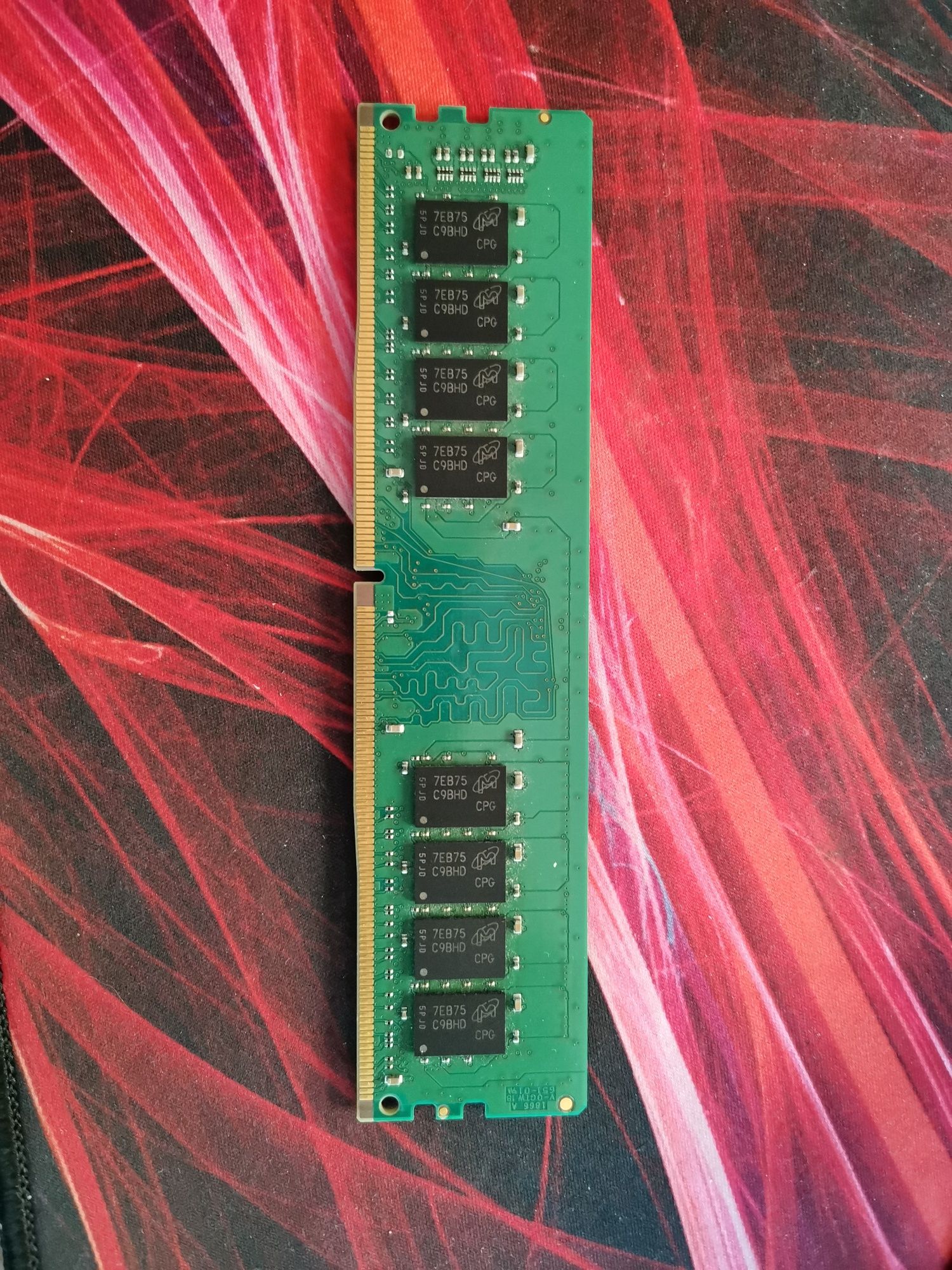 Crucial Ram памет 8GB DDR4-2400