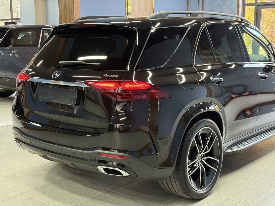 В продаже Mercedes Benz GLE