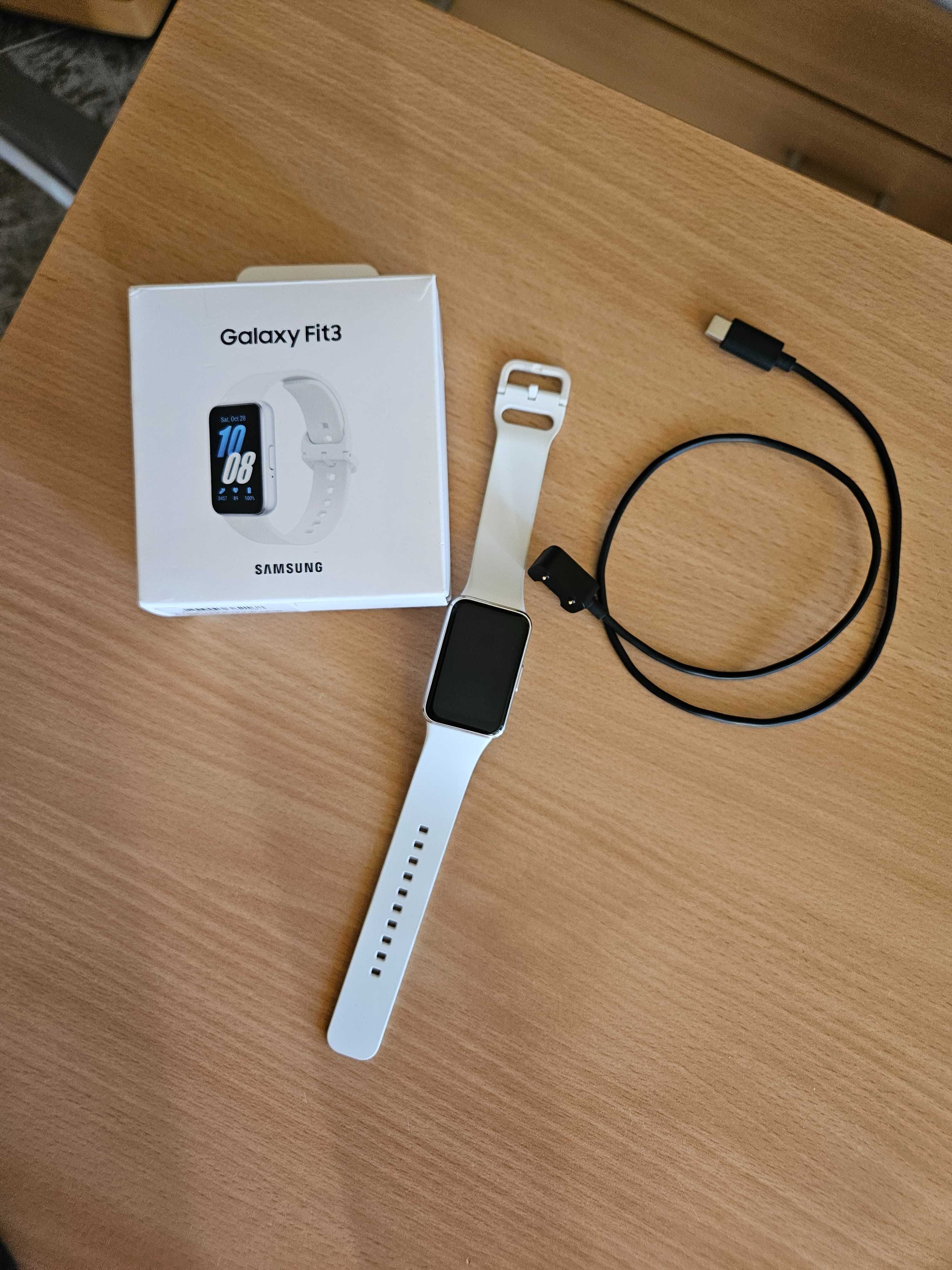 Смартчасовник Samsung Galaxy fit 3