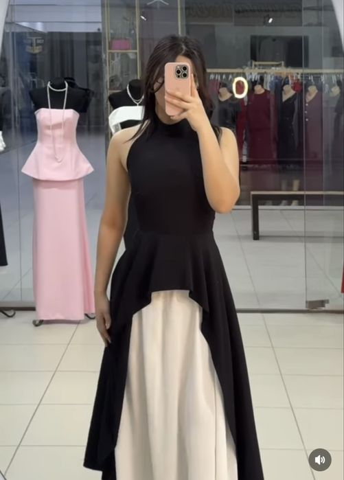 Вечерние платья 42-44 размер