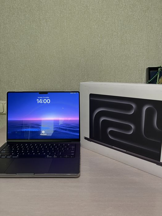 Macbook Pro 14 , M4 Pro 24
