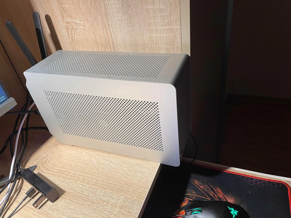 Mini PC Gaming cu Procesor / AMD Ryzen