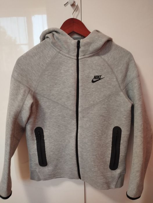 Nike tech fleece оригинален юношески спортен екип